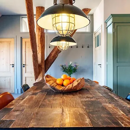 Loft In Romantische Stolpboerderij Bij Duingebied. * Warmenhuizen