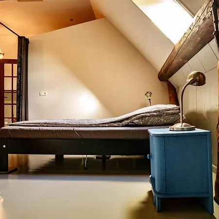 Appartement Loft In Romantische Stolpboerderij Bij Duingebied. Warmenhuizen